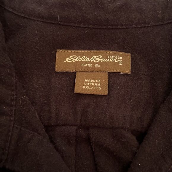 Eddie Bauer Dark blue mens LS cotton shirt w/ extra buttons - Picture 7 of 10